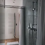 Une maison en ville, Hyper Centre ville, Spa Couette-café 4*