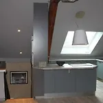 Une Maison En Ville Hypercentre - Spa 4* Amiens