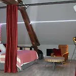 Une maison en ville, Hyper Centre ville, Spa