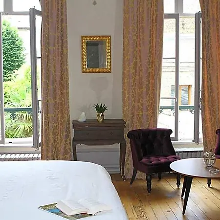 Oda ve Kahvaltı Maison En Hypercentre -