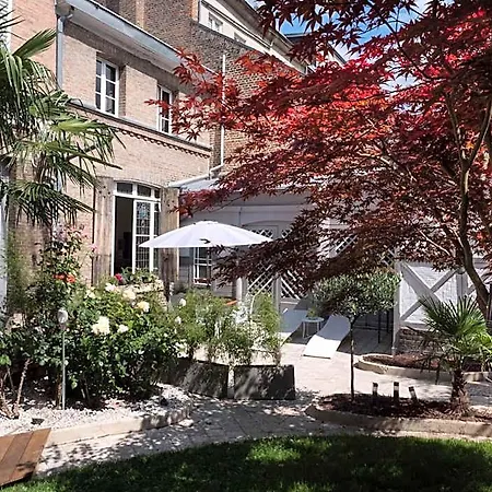 Bed & Breakfast Maison En Hypercentre - Amiens