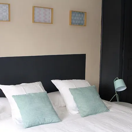 Maison En Ville, Hyper Centre Ville, 2* Amiens