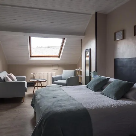 Maison En Ville, Hyper Centre Ville, 2*