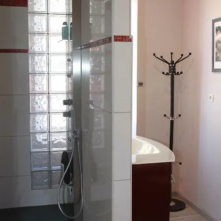 Maison En Ville, Hyper Centre Ville, לינה וארוחת בוקר 4*